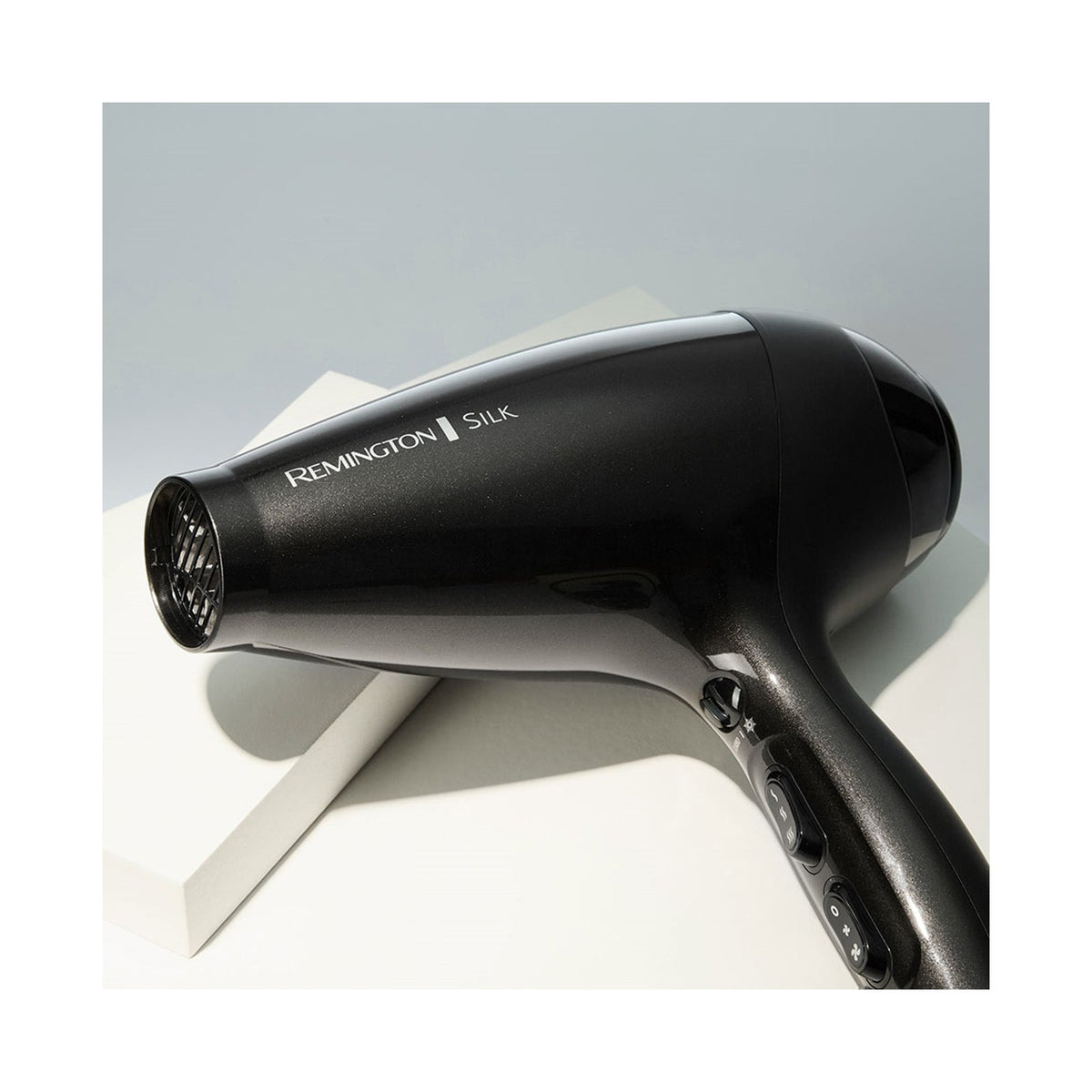 Remington Hair Dryer Powerful and durable 2400W - image 2